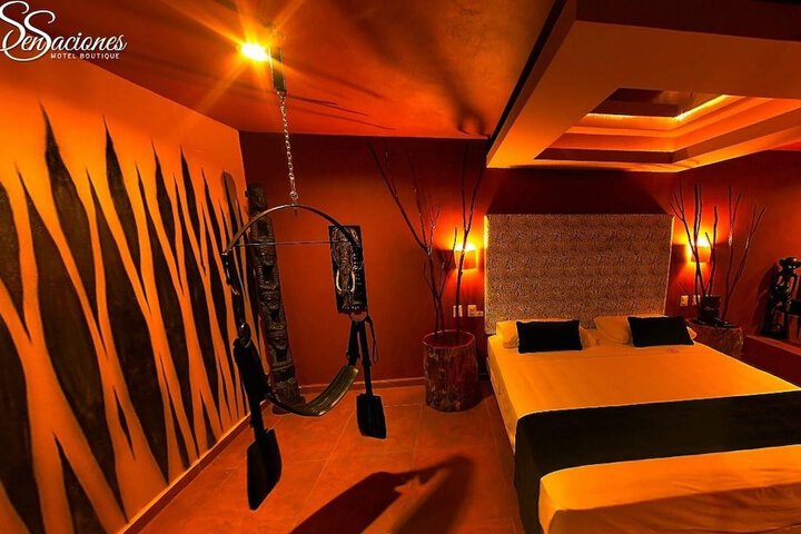 Room 11 of 70