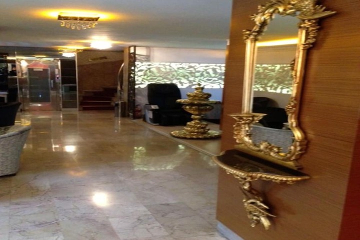 Hotel Interior 5 of 38