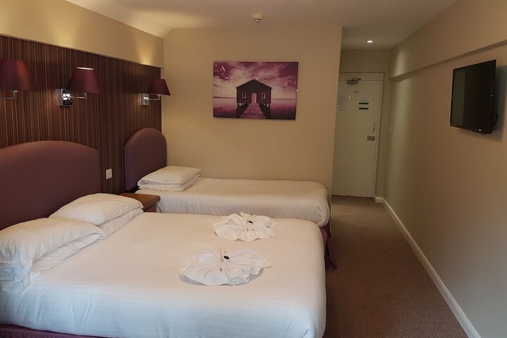 Room 33 of 92