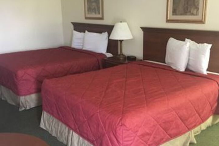 Parkside Hotel &  Suites in Kissimmee, FL