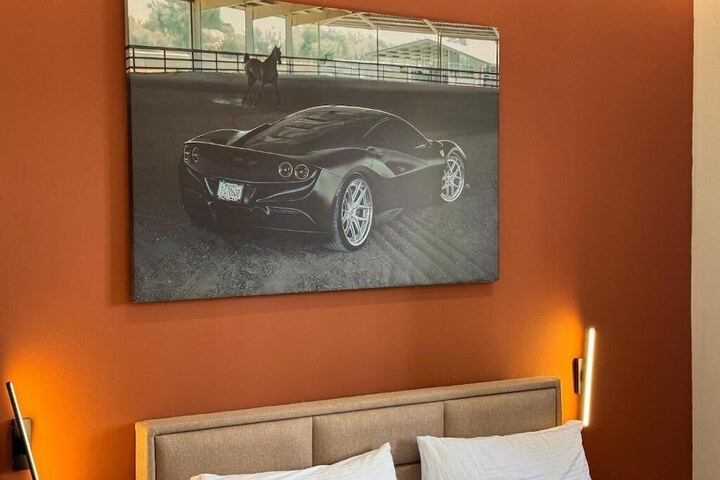 Room 2 of 56