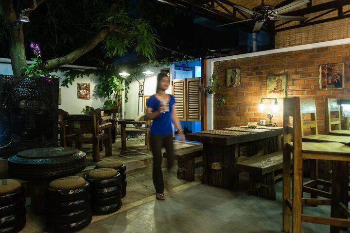 Dining 66 of 67