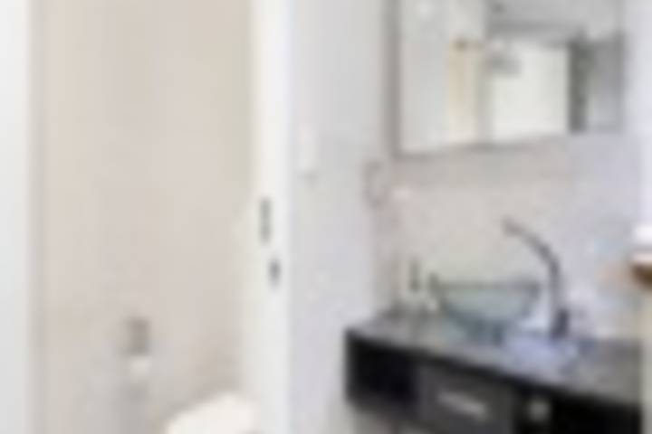 Room 255 of 420