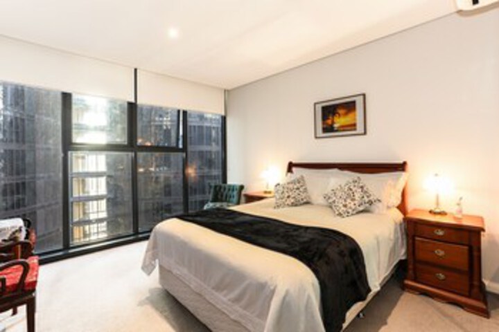 Room 7 of 22
