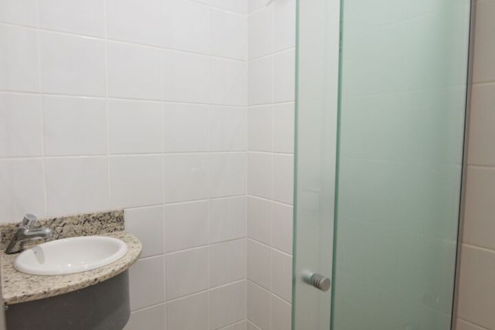Room 15 of 19