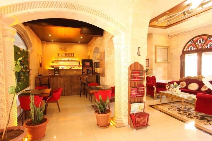 Hotel Interior 8 of 158