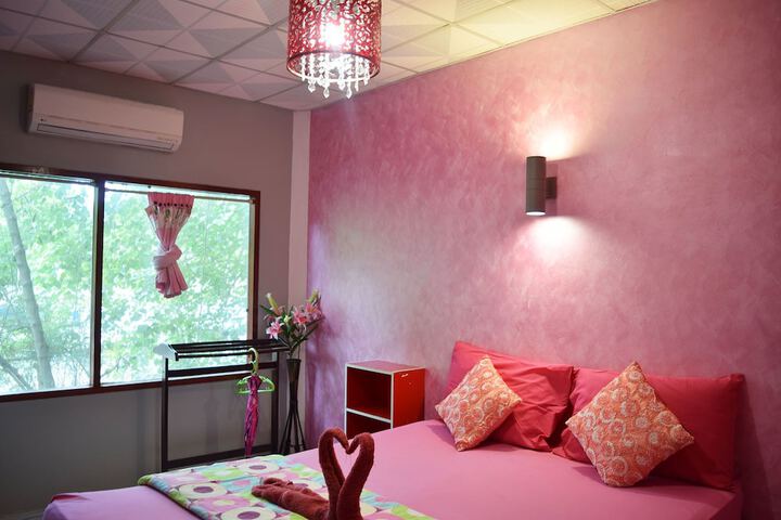 Room 19 of 36