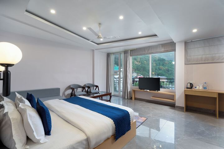 Hotel Buddhas Abode- Best Hotel in McleodGanj Main Market