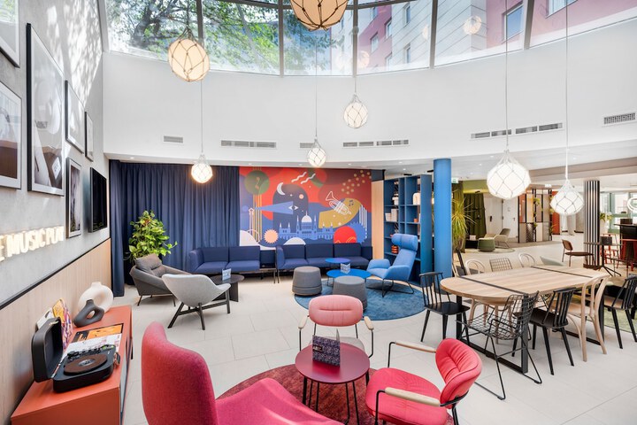 Lobby Photo