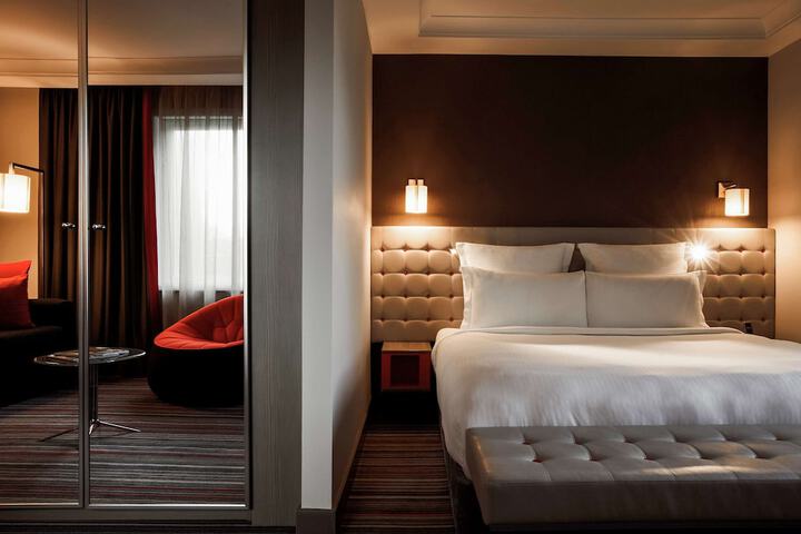 Room 29 of 118