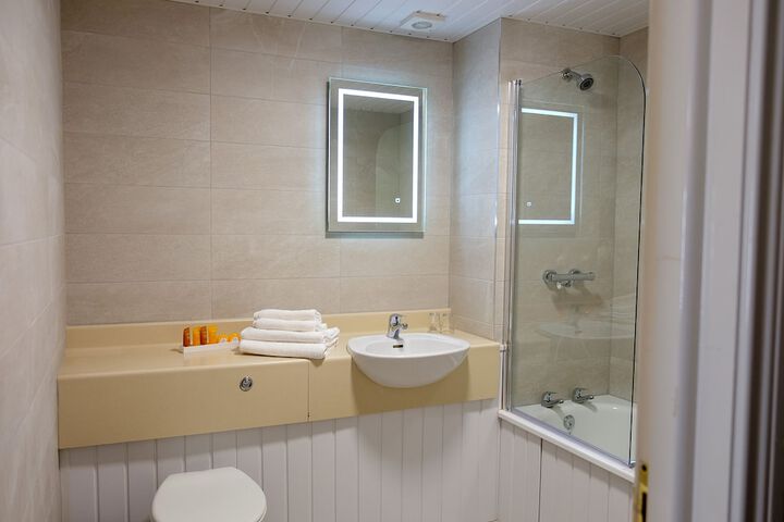 Clean Restrooms