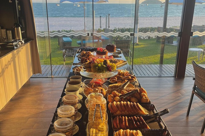 Dining 114 of 159