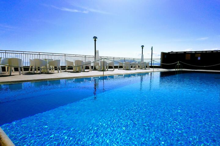 Hotel with Pool