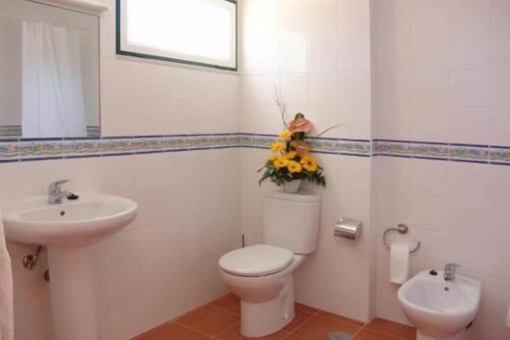 Room 15 of 26
