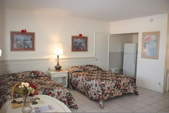 1 Double Bed (7 of 9)