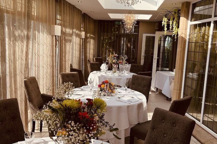 Dining 63 of 86