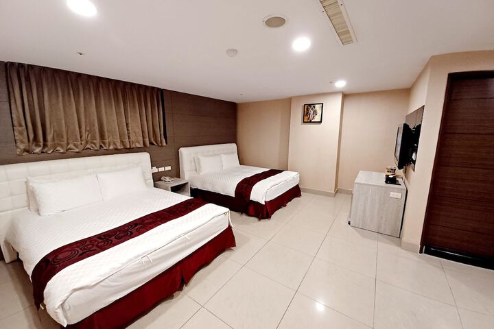 Room 16 of 61