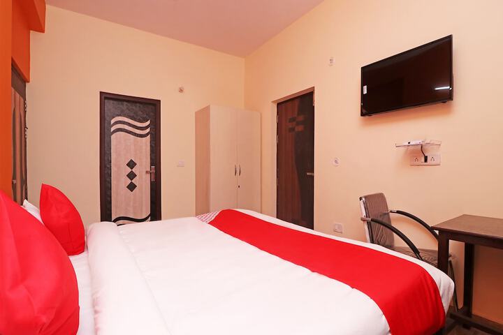 Room 26 of 34