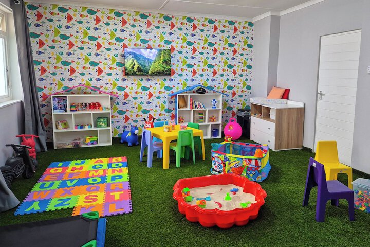 Childrens Activities 216 of 343