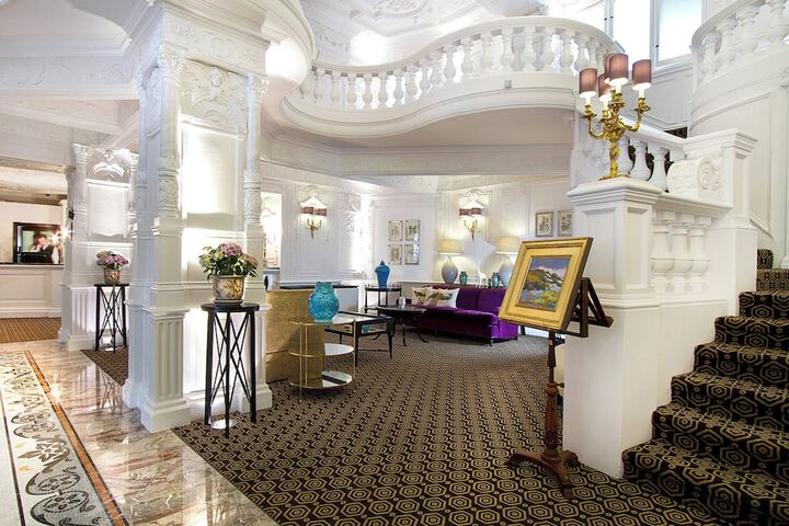 Lobby Photos