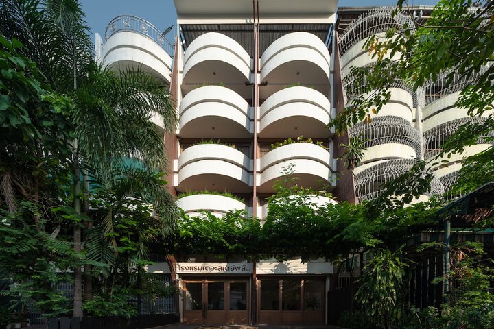 Hotel 51 of 53