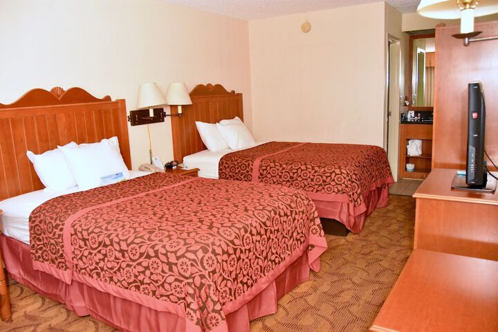 Room 4 of 35