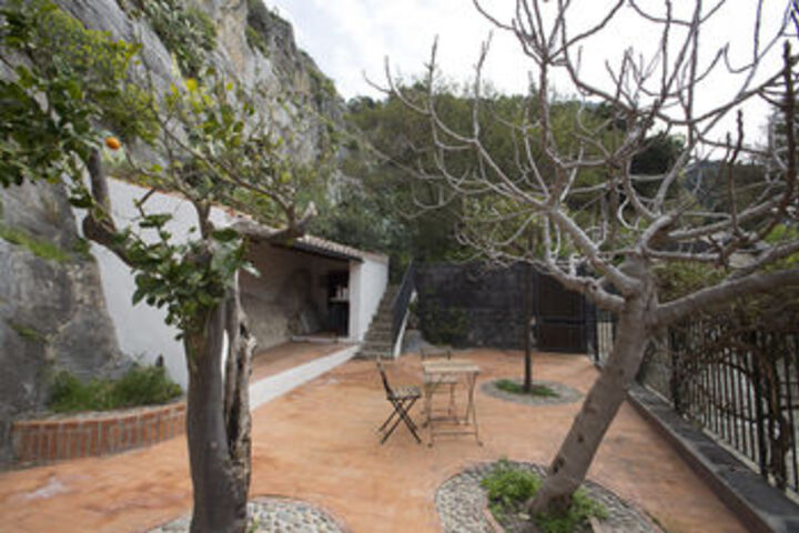 Terrace/Patio 28 of 37