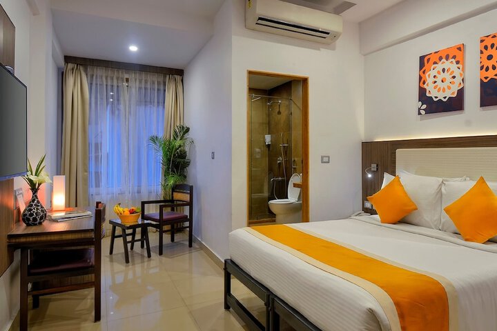 Room 9 of 31