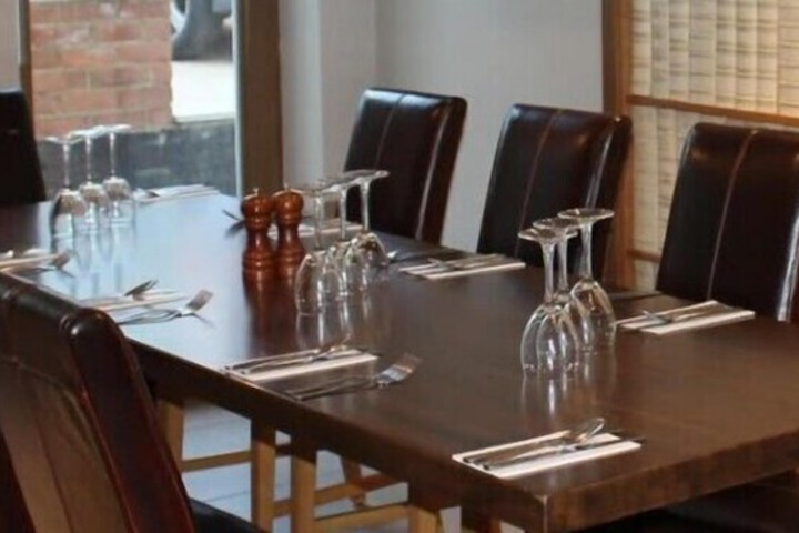 Dining 31 of 45