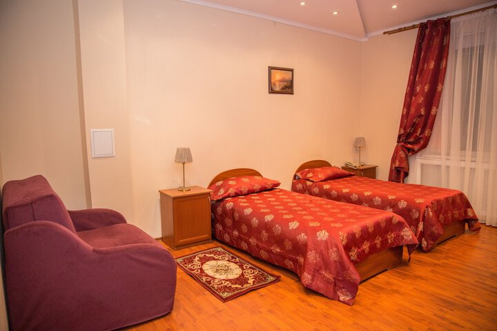 Room 16 of 64
