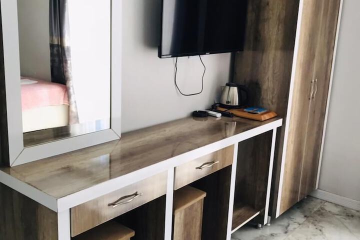 Room 7 of 40