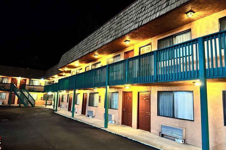 Hotel 18 of 18
