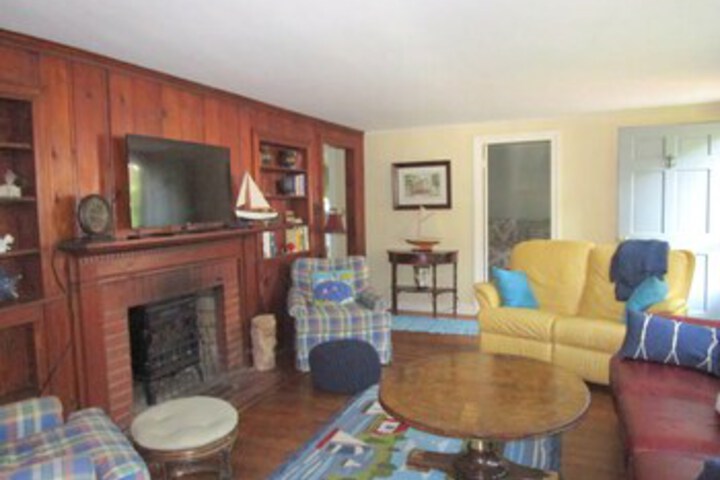 Room 3 of 15