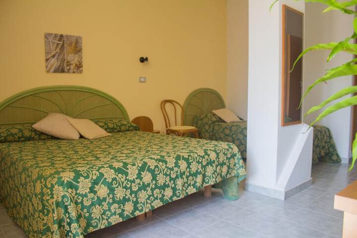 Room 14 of 67