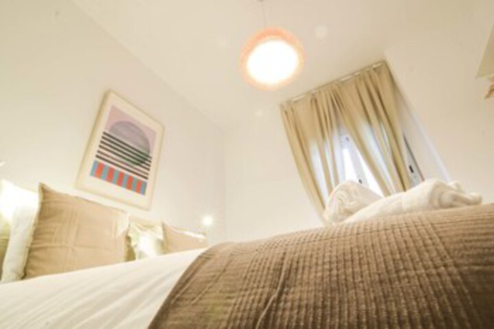 Room 25 of 43