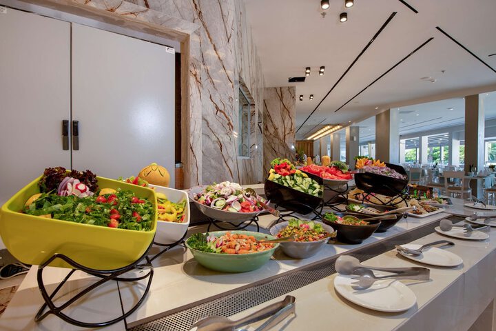 Dining 119 of 156