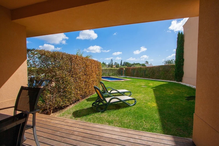 Terrace/Patio 7 of 17