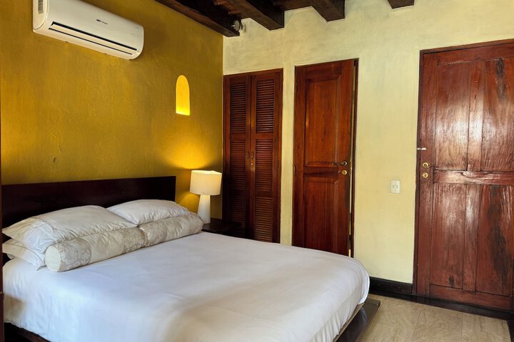 Room 10 of 59