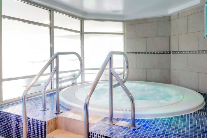 Relaxing Spa