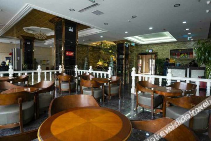 Hotel Interior 14 of 32