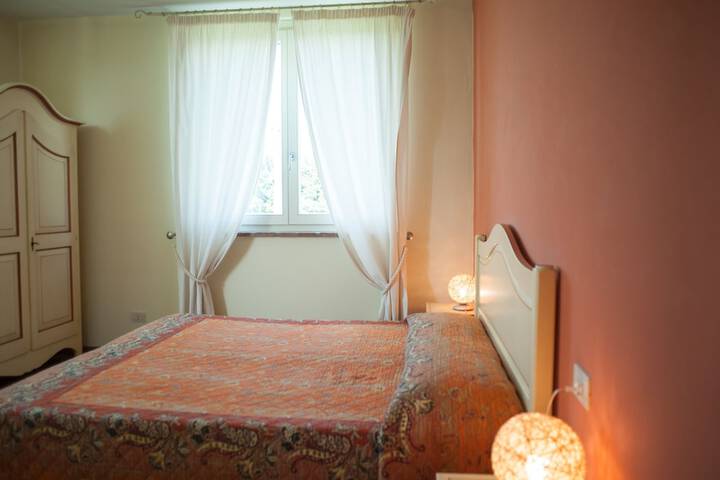 Room 5 of 31