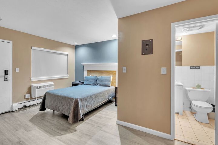 Room 19 of 29