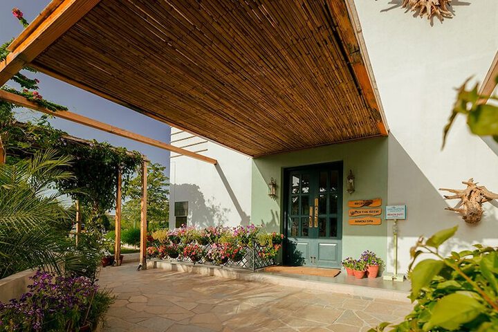 Hotel Exterior 167 of 203
