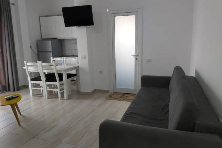 Room 11 of 15