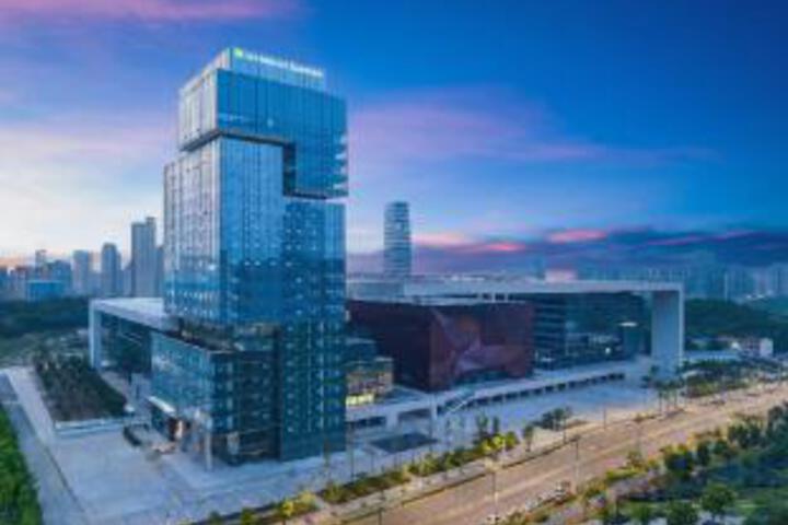 Wyndham Garden Wuhan Optics Valley Hotel