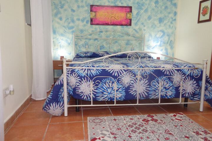 Room 3 of 57