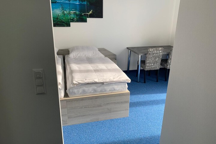 Room 5 of 44