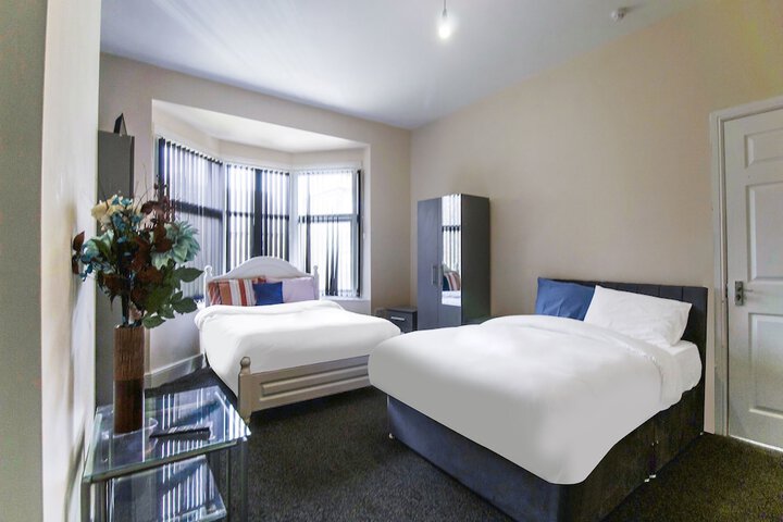 Room 14 of 41