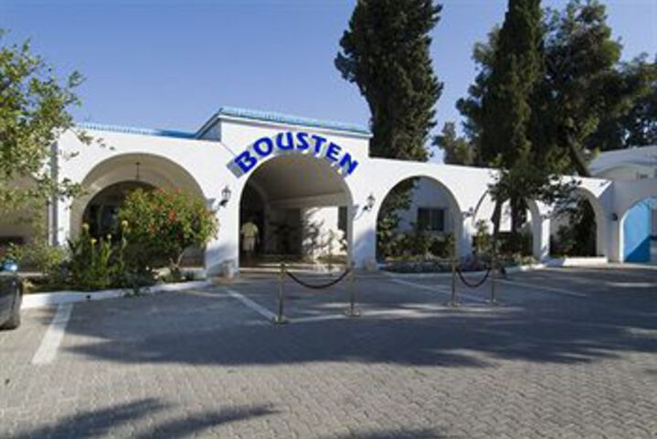 Bousten Long Beach Club