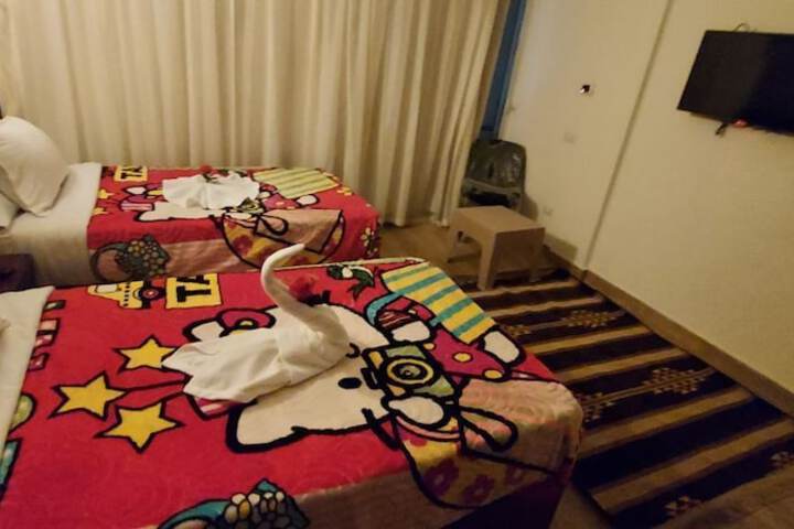 Room 43 of 61